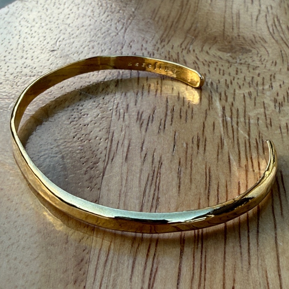 Serefina Gold-Plated Hammered Cuff Bracelet From Anthropologie!!🔥🔥🔥 - Picture 15 of 16